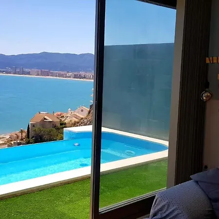 Villa Elegant: Seaside Retreat With Private Pool In Cullera