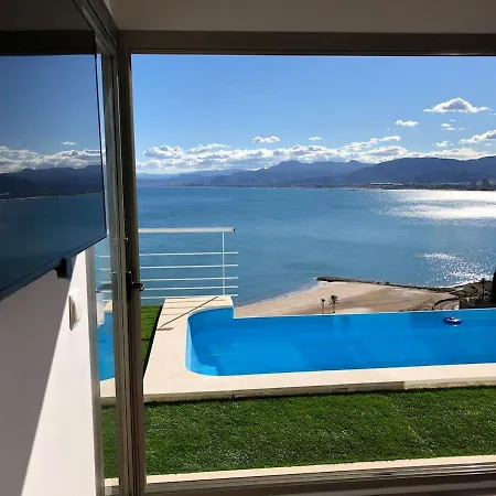 Elegant: Seaside Retreat With Private Pool In Cullera Faro de Cullera