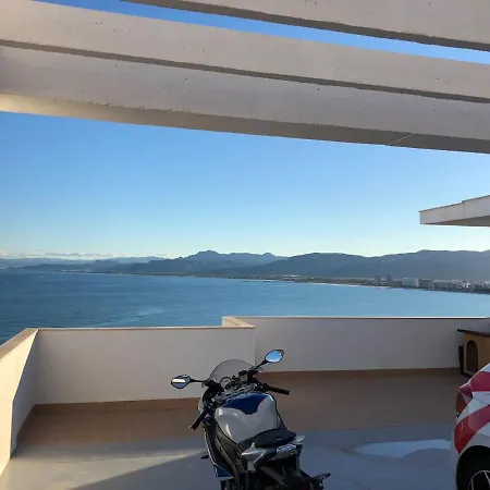 Elegant: Seaside Retreat With Private Pool In Cullera Faro de Cullera